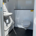 Toiletvogn VIP med to toiletter for kloak tilslutning , incl. mont/slutrengøring. Ex. transport. - Billede 3