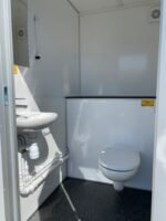 Toiletvogn VIP med to toiletter for kloak tilslutning , incl. mont/slutrengøring. Ex. transport. - Image 3