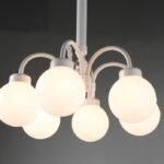 Stor loftlampe 6*60 watt med lysdæmper, leje.